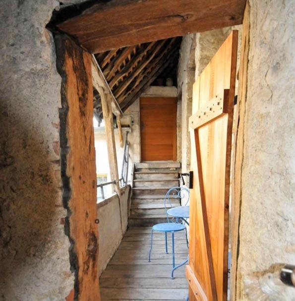 Le Passage Apartment ลาชาริเต-ซูร์-ลัวร์ ภายนอก รูปภาพ