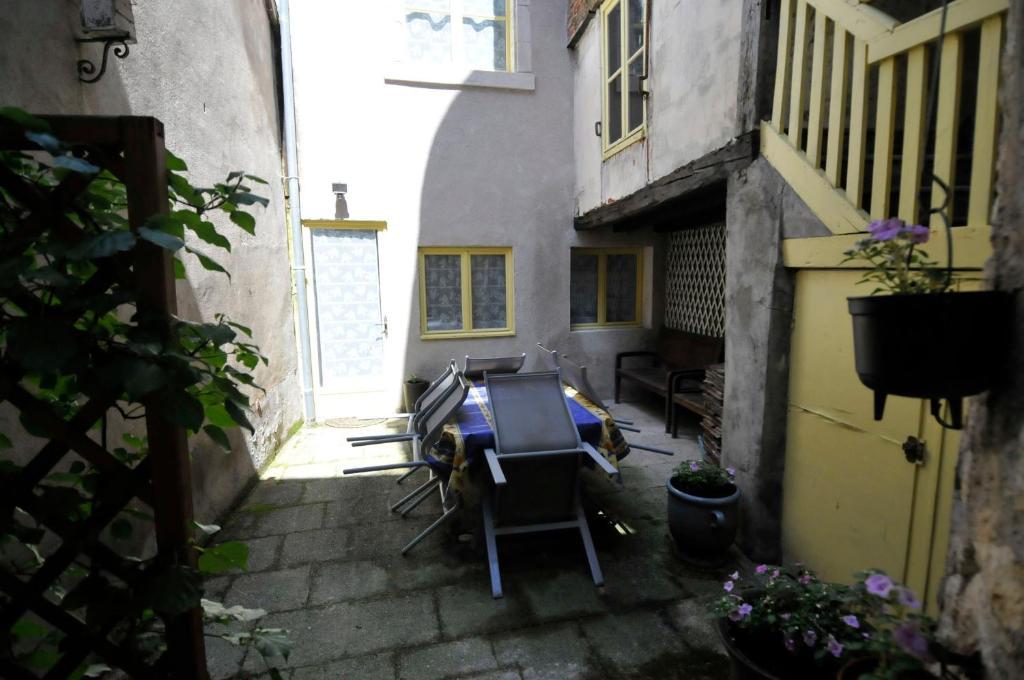 Le Passage Apartment ลาชาริเต-ซูร์-ลัวร์ ภายนอก รูปภาพ